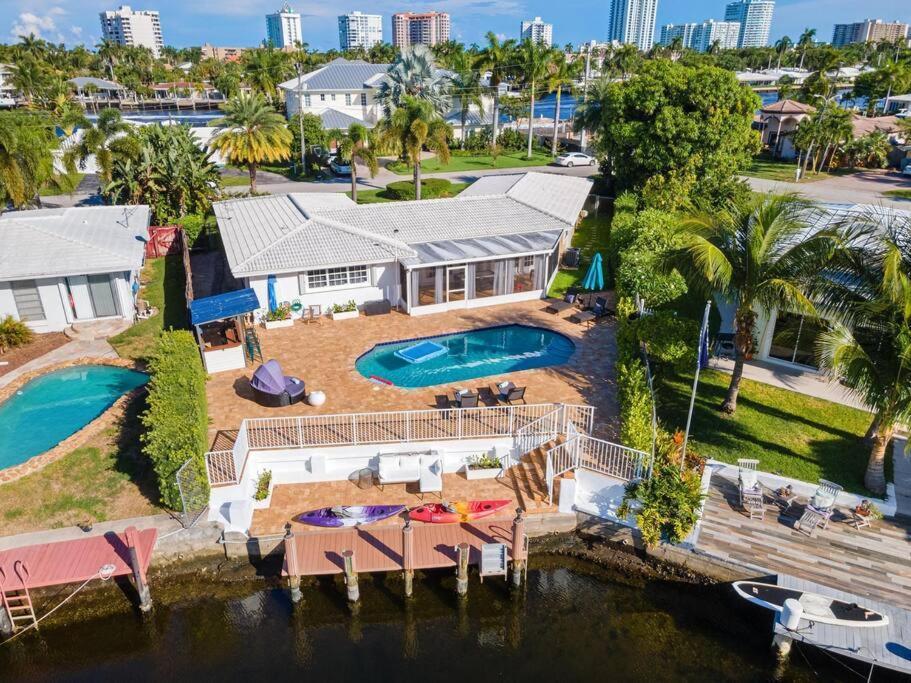 Vila Adorable House With Amazing Water Front Of Canal Pompano Beach Exteriér fotografie